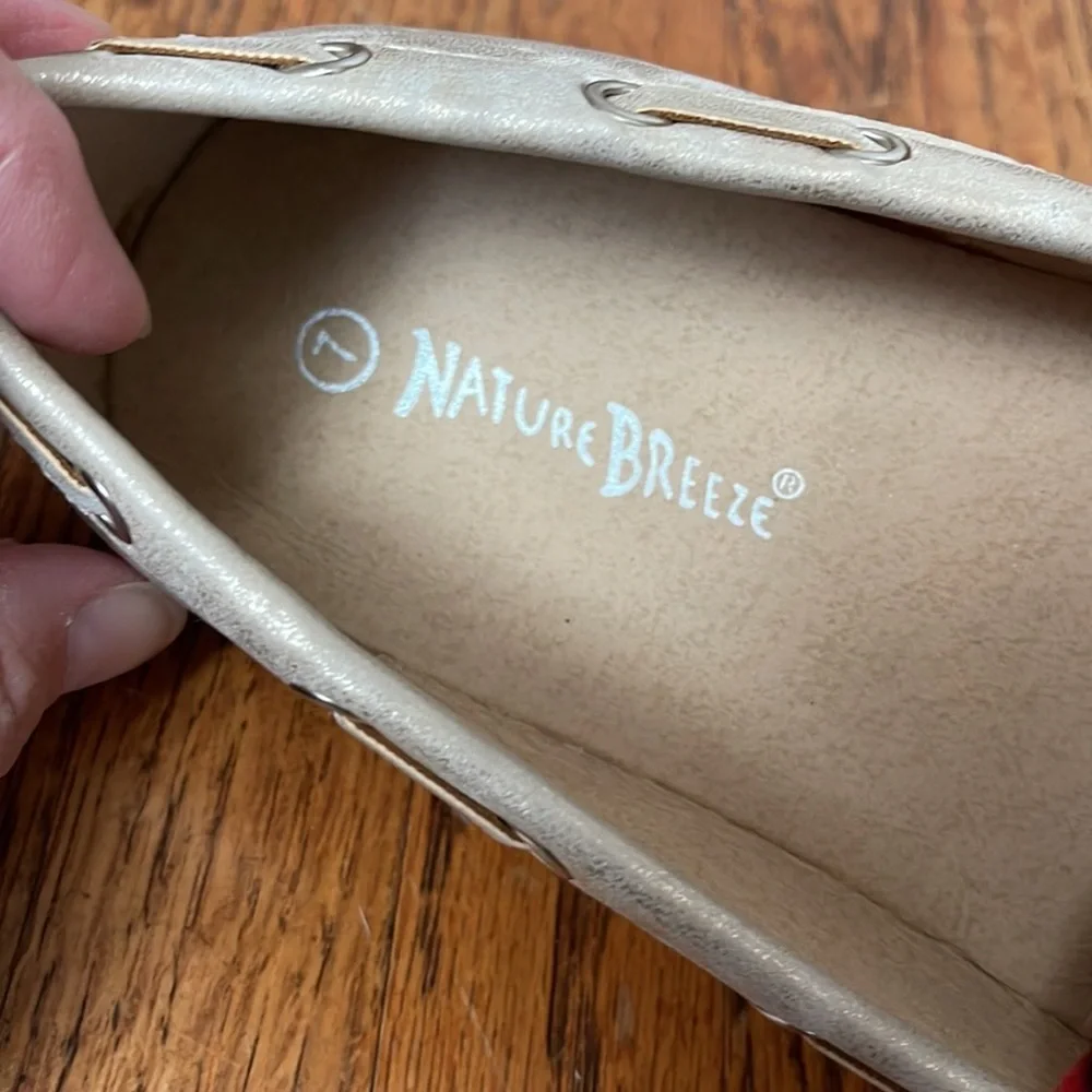 Nature Breeze Beige Southwestern Bling Buckle Flat Loafer Shoes Size 7